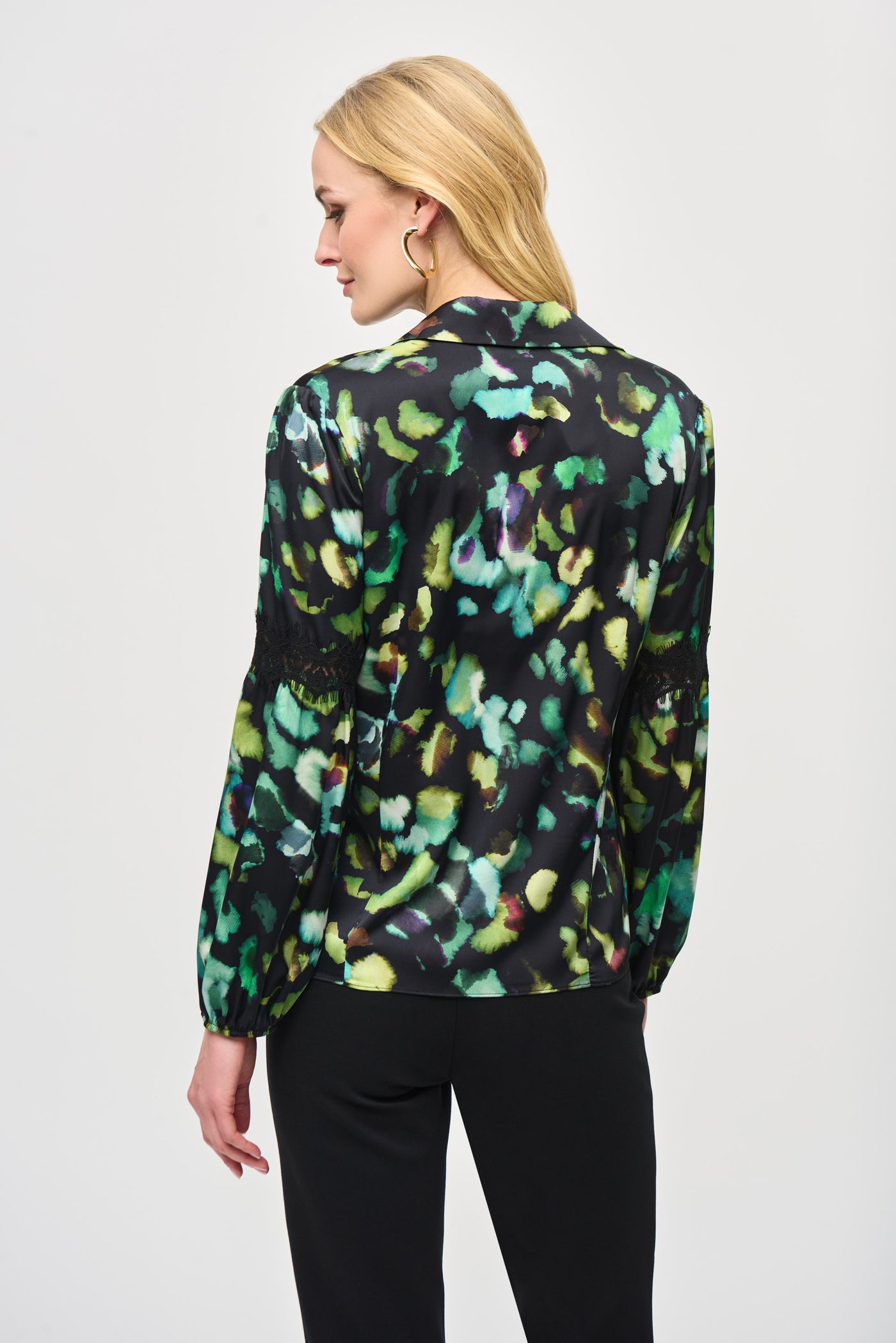 Joseph Ribkoff Green & Black Satin Abstract Print Button-Down Blouse