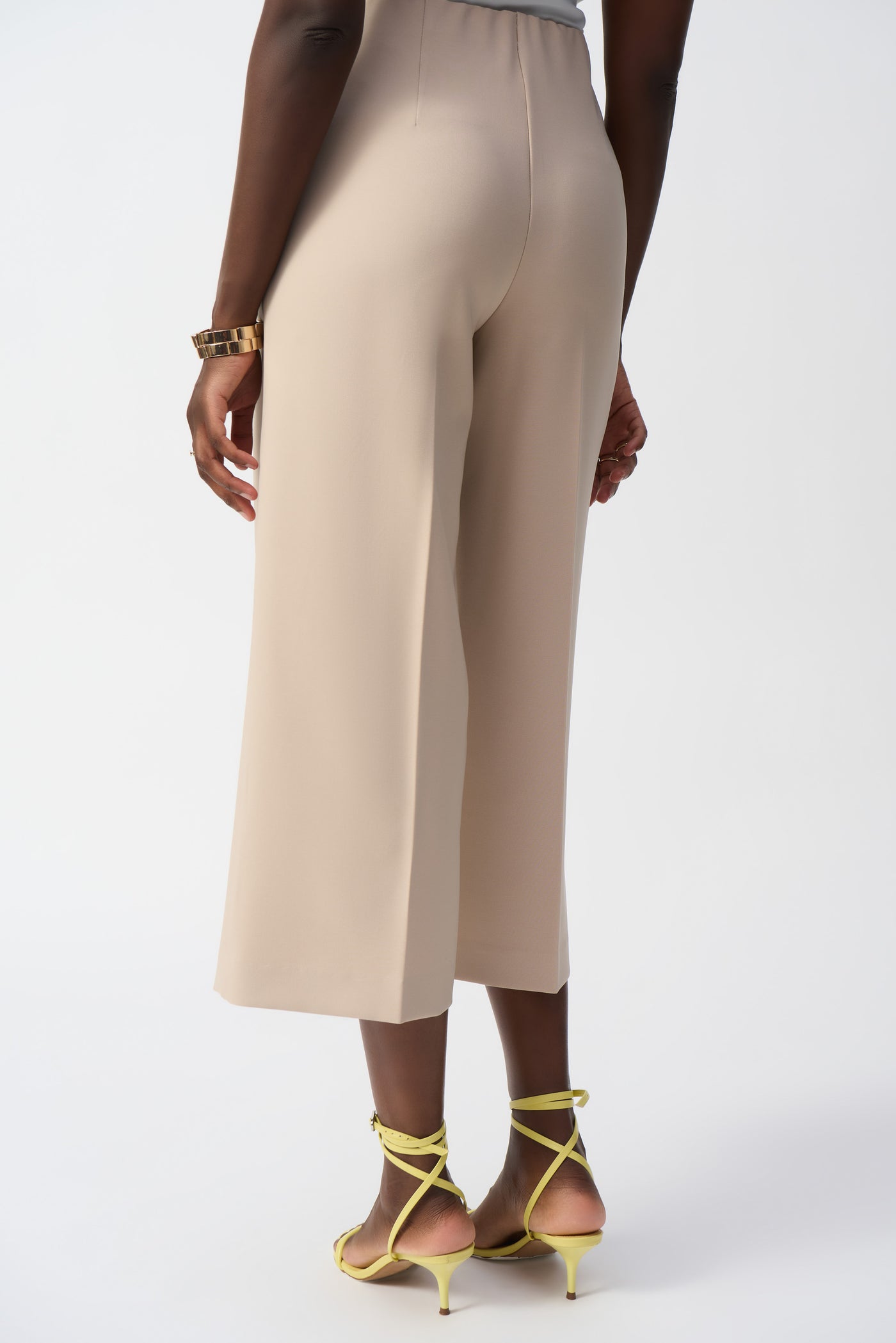 Joseph Ribkoff Beige Lux Twill Pull-on Culotte Pants