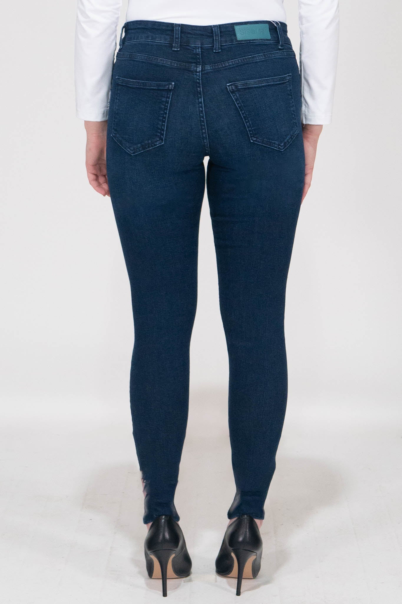 Mika Skinny Jeans - Dark Wash