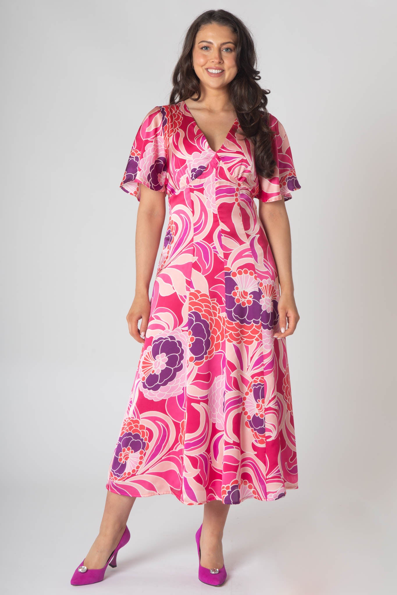 Caprice V-neck Dress with Empire Waist and Loose Half Sleeves - Pink